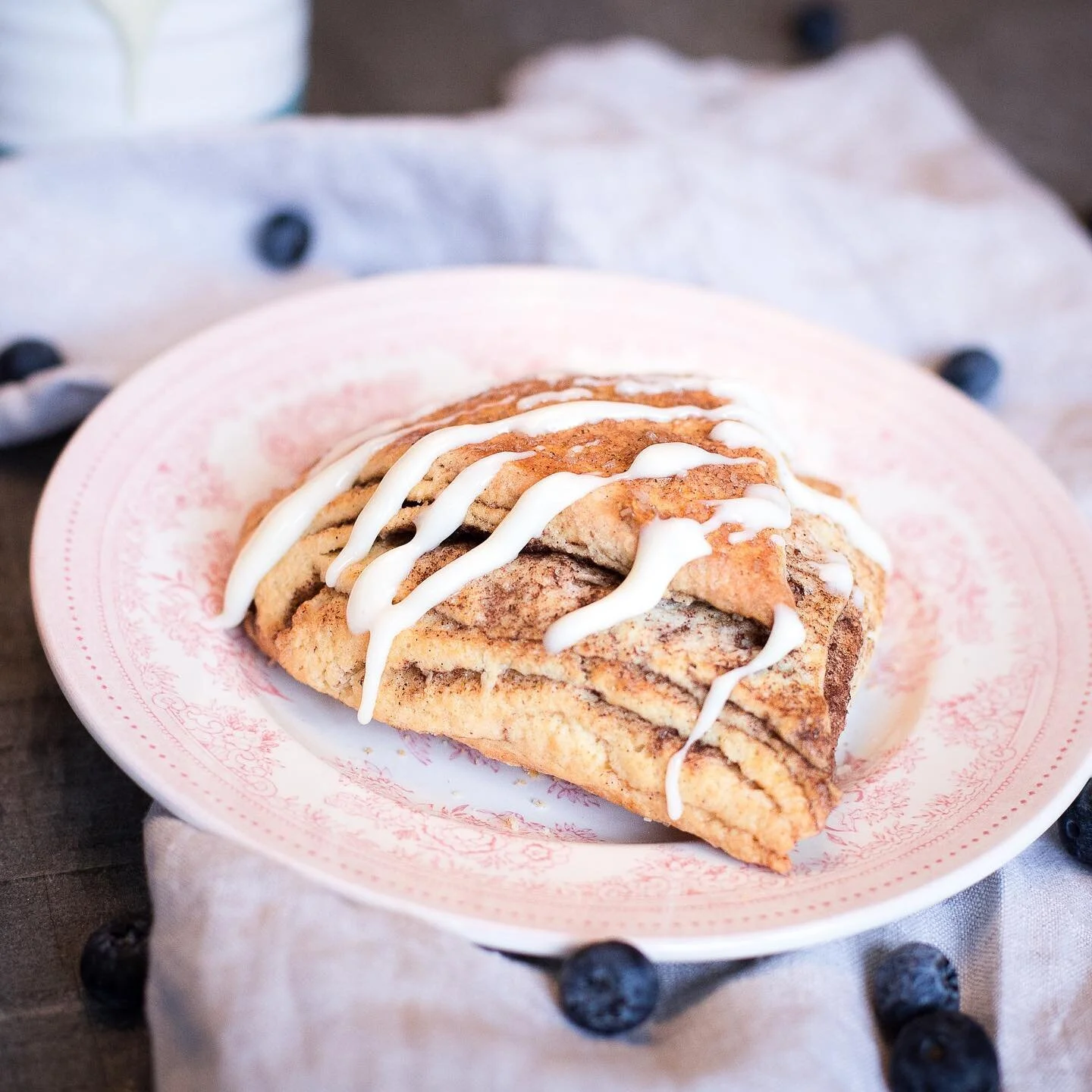 The best thing about baking scones on a Sunday is that you get to have the leftover as midnight snacks on Monday👍

#midnightsnack #mondayblues #scones #cinnamon #perfectcombo #smallbatch #handcrafted #smallbutmighty #bakehouse #petitesweet #eatprett