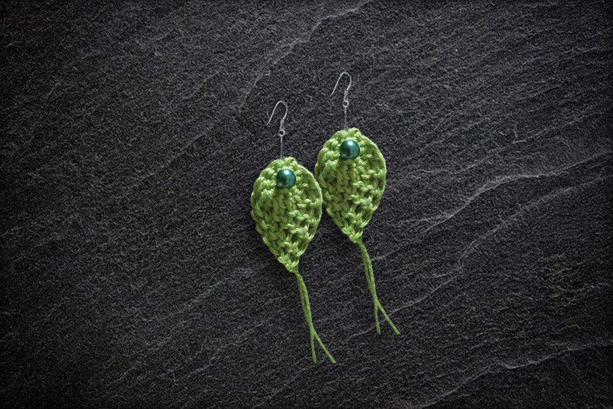 earings on rock.jpg