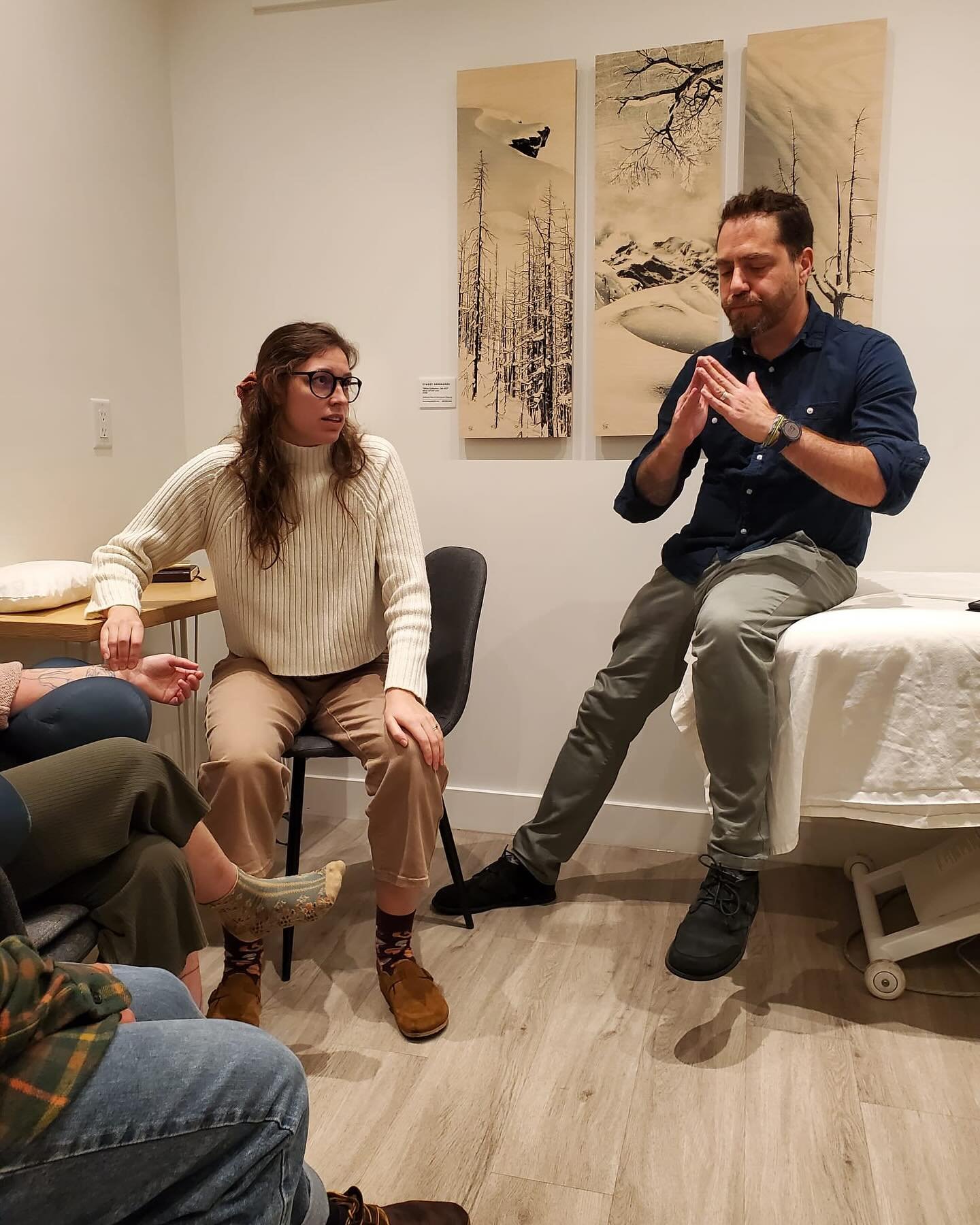 There is no way to practice this medicine without those who have gone before us showing the way.  I am feeling particularly grateful for @eranevenchinesemedicine decades of study and clinical practice.  Hosted by The Chief and @meltcm, fueled by tea 