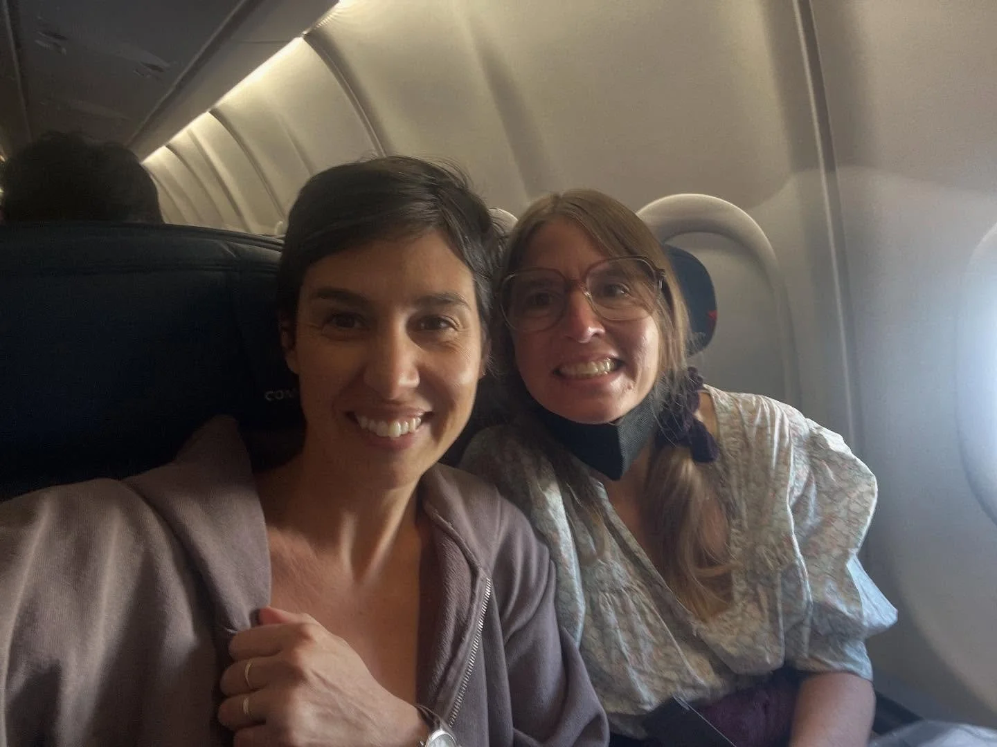 I&rsquo;m settling into my weekly routine after getting back from China and wanted to let you know that I am back in the office as of 2 days ago.  Here are the two poles of the trip &ndash; taking off, the very beginning, the very end, and getting ou