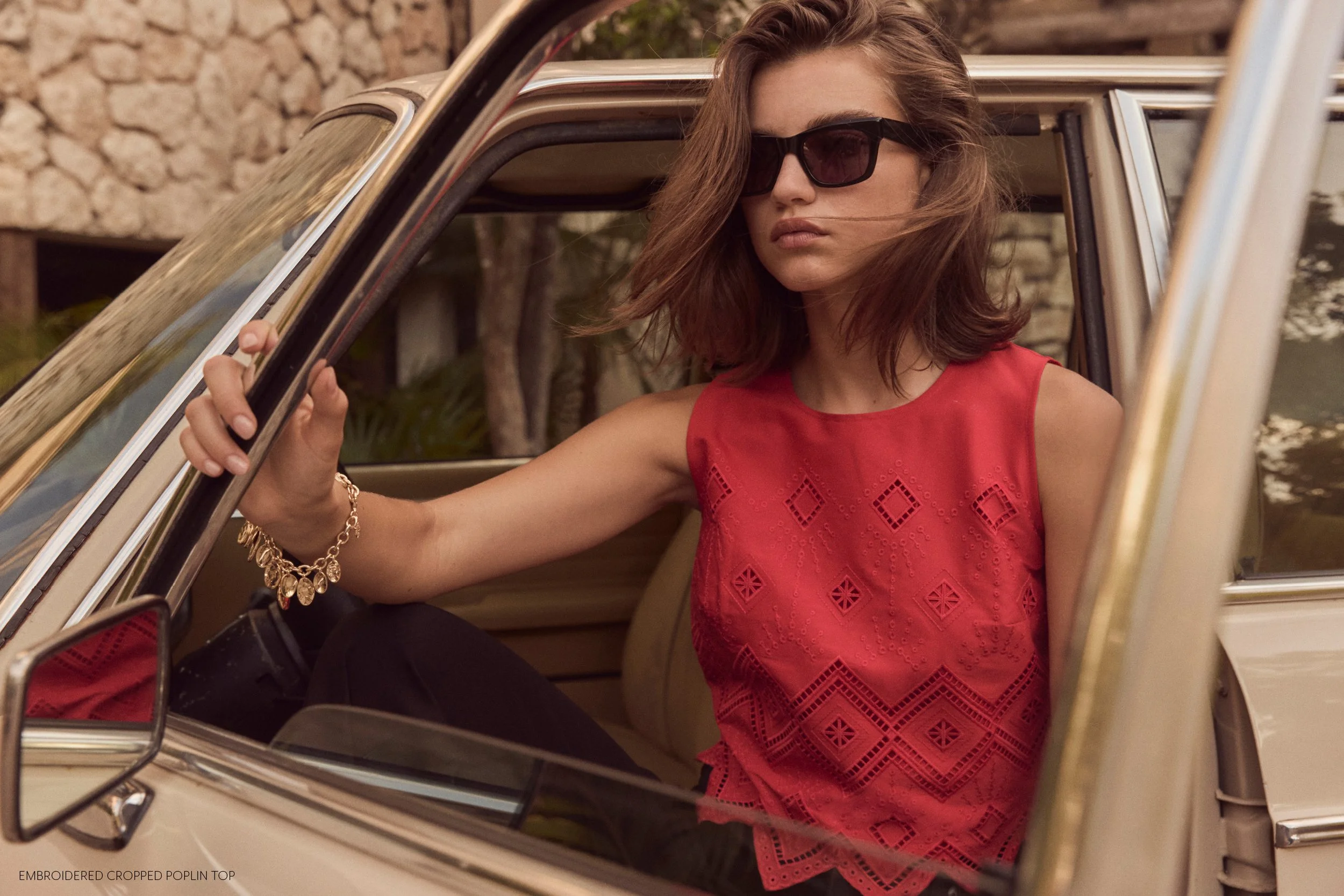 WHBM_SUM25_PRLookbook_9x127.jpg