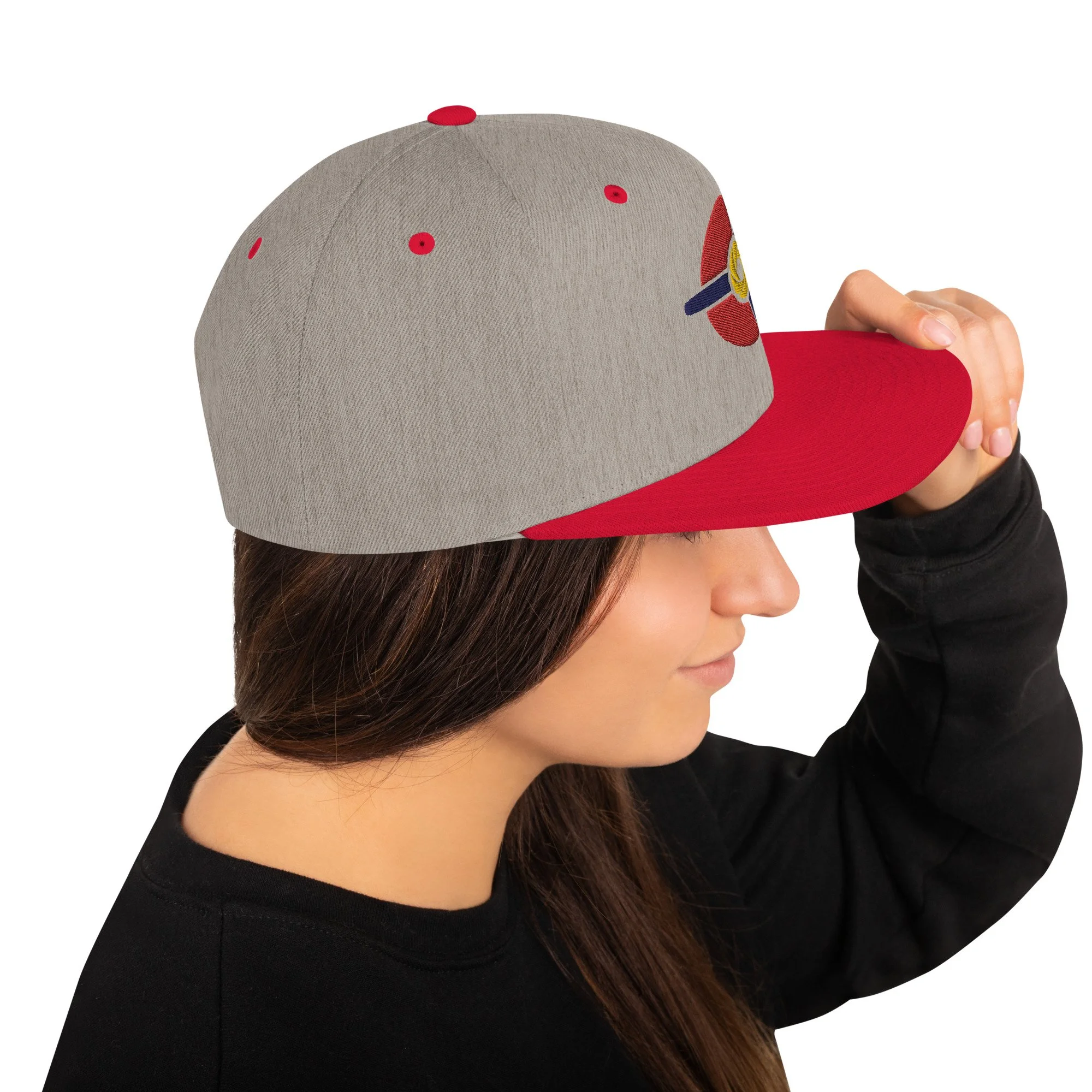 classic-snapback-heather-grey-red-right-side-671698df47bd1.jpg