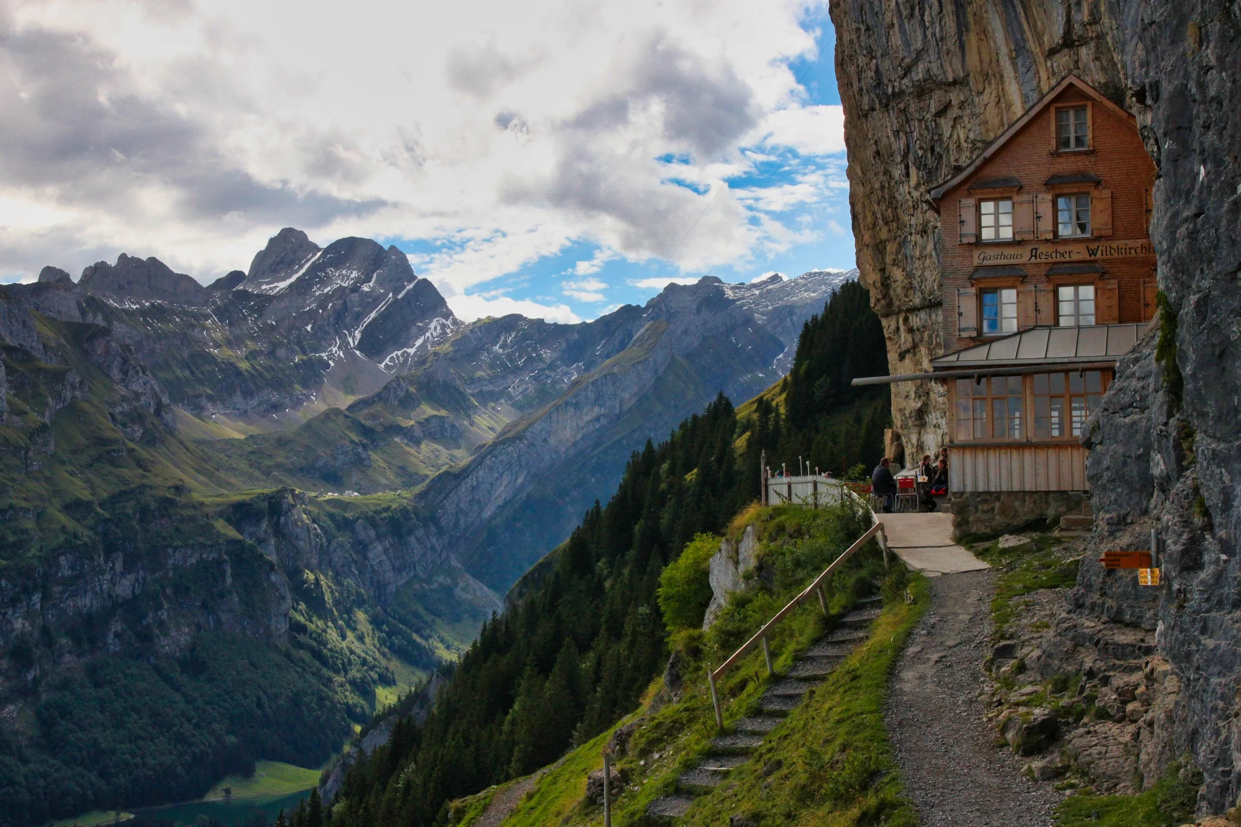 cliffside hotel website.jpg