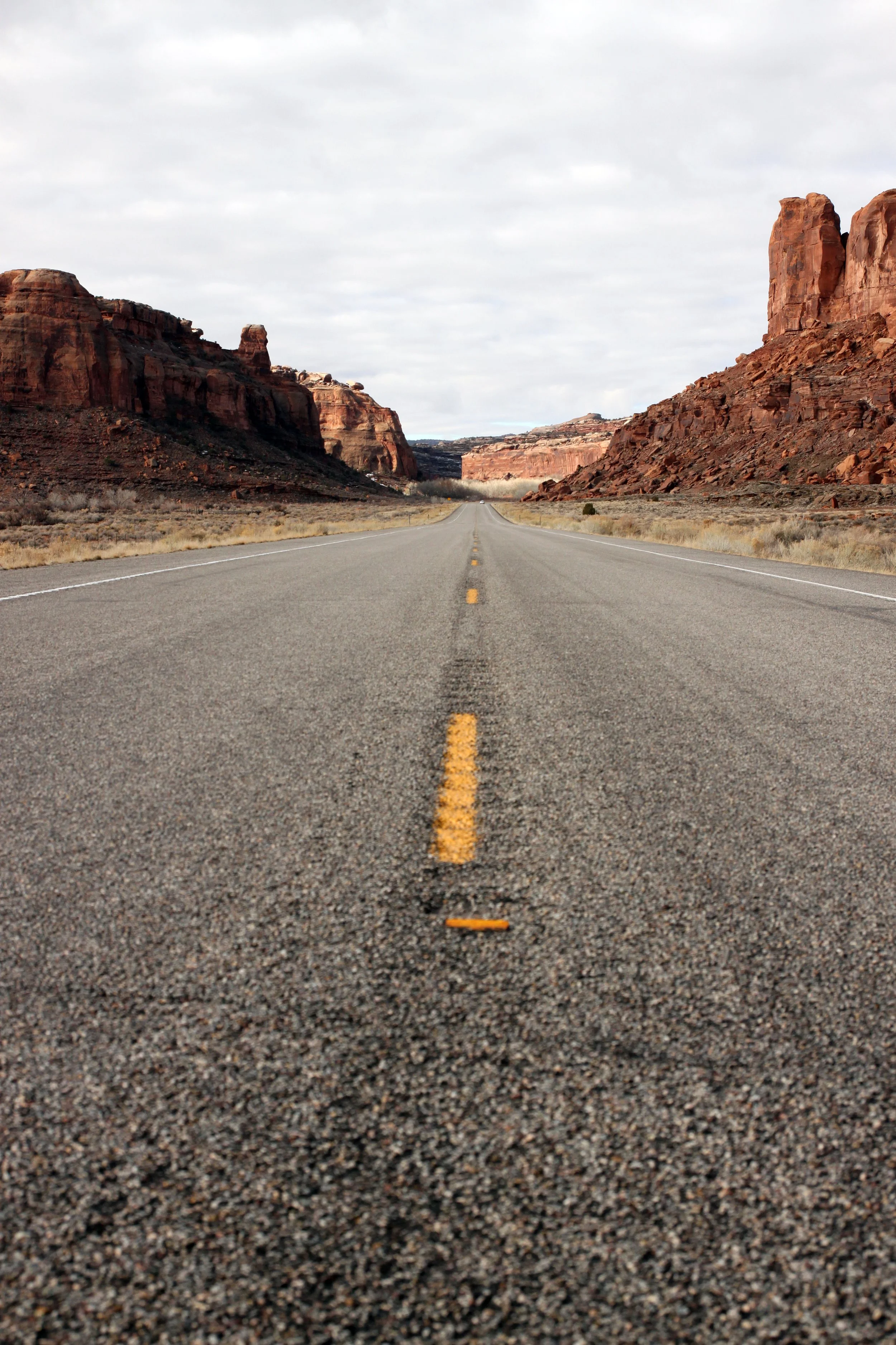 Road to canyonlands .jpg