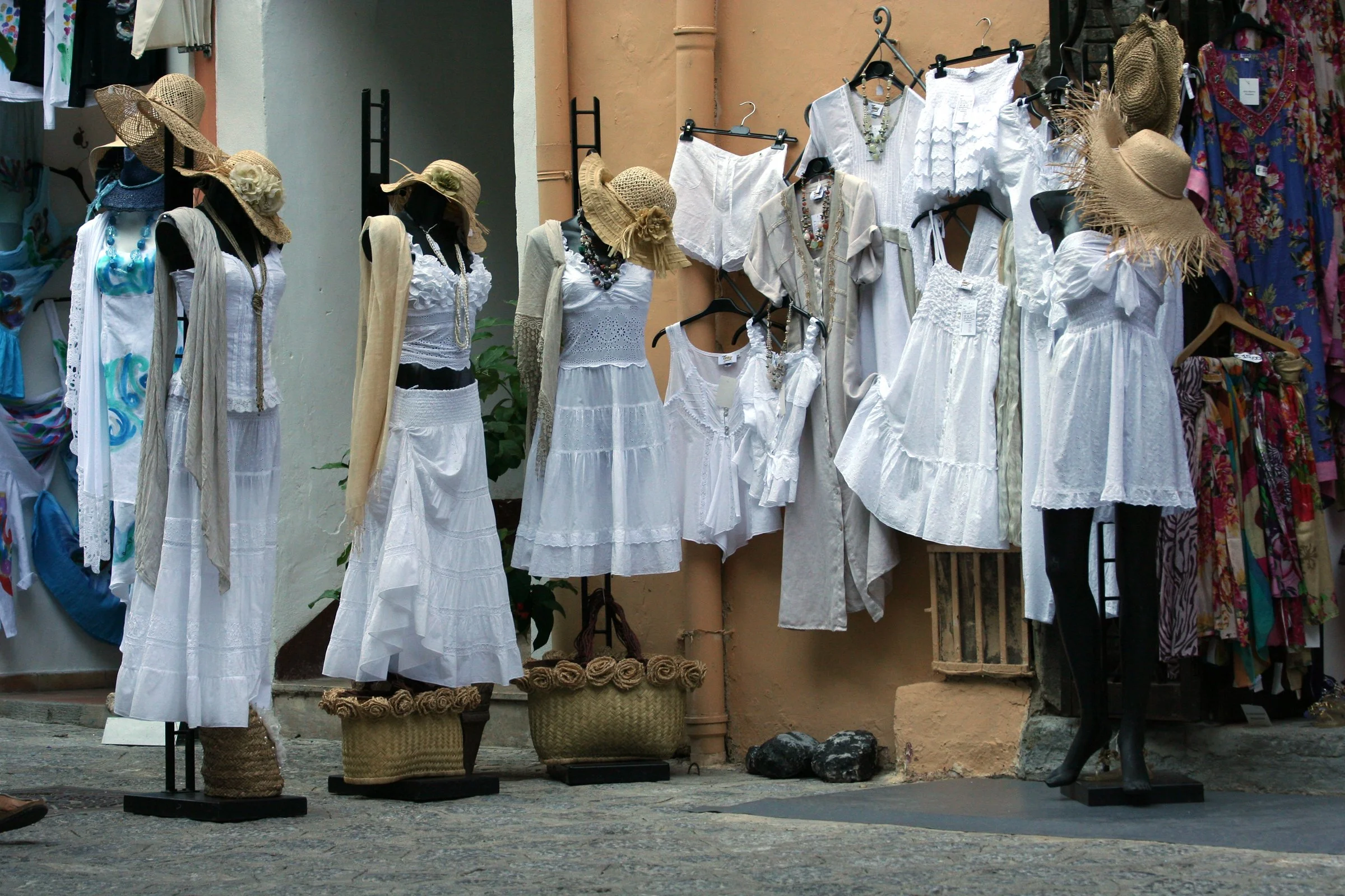 Dresses in Positano 1.jpg