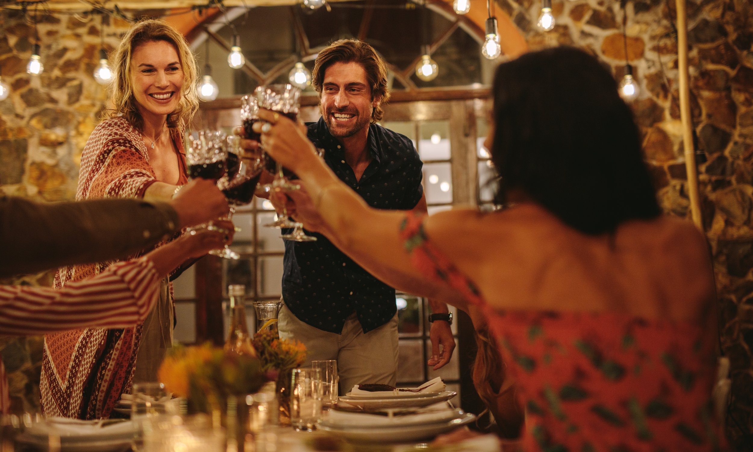 Dinner_Table_Photo_Website1.jpg