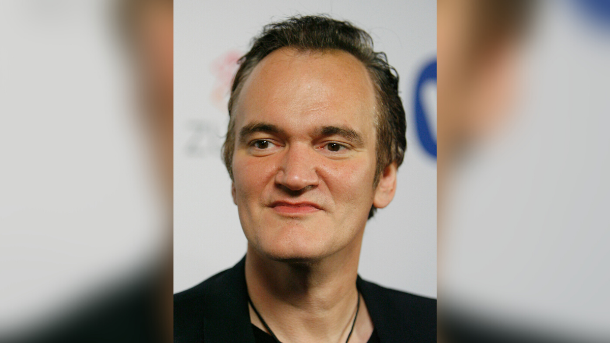 quentin tarantino confirms he wants to make pulp fiction in space daily star trek news quentin tarantino confirms he wants to