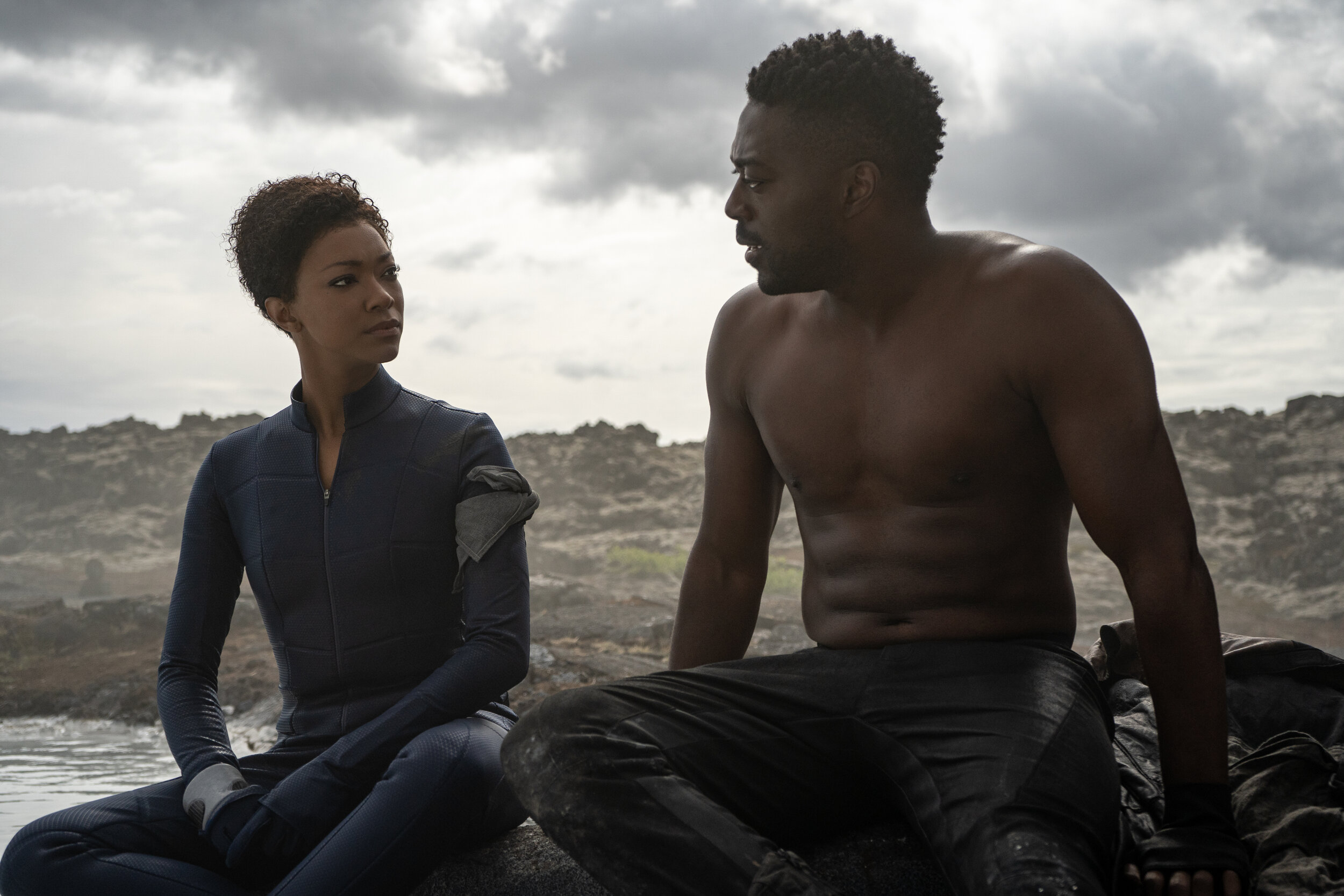  Pictured (L-R): Sonequa Martin-Green as Burnham; and David Ajala as Book; of the CBS All Access series STAR TREK: DISCOVERY. Photo Cr: Michael Gibson/CBS ©2020 CBS Interactive, Inc. All Rights Reserved. 