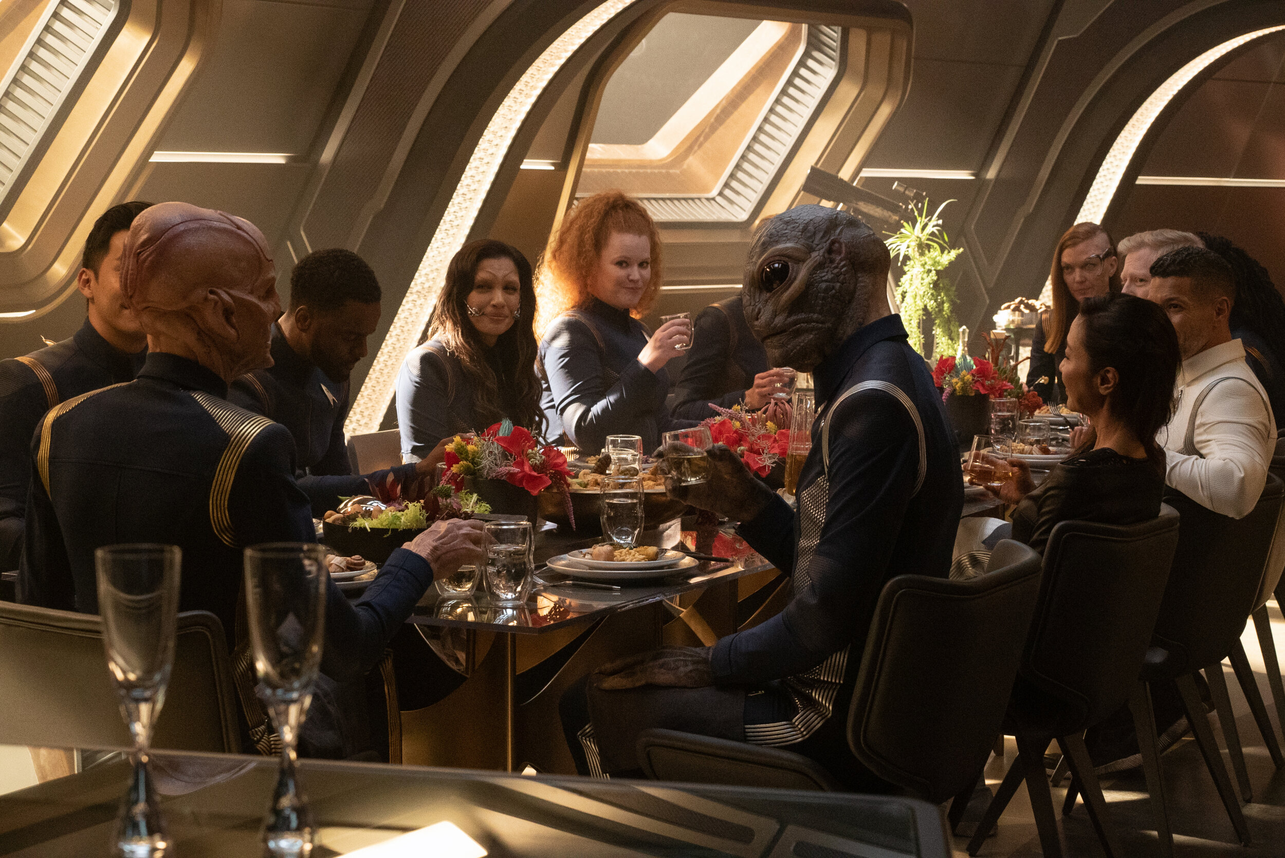   "Forget Me Not" -- Ep#304 -- Pictured (L-R): Doug Jones as Saru and David Ben Tomlinson as Linus of the CBS All Access series STAR TREK: DISCOVERY. Photo Cr: Michael Gibson/CBS ©2020 CBS Interactive, Inc. All Rights Reserved.  