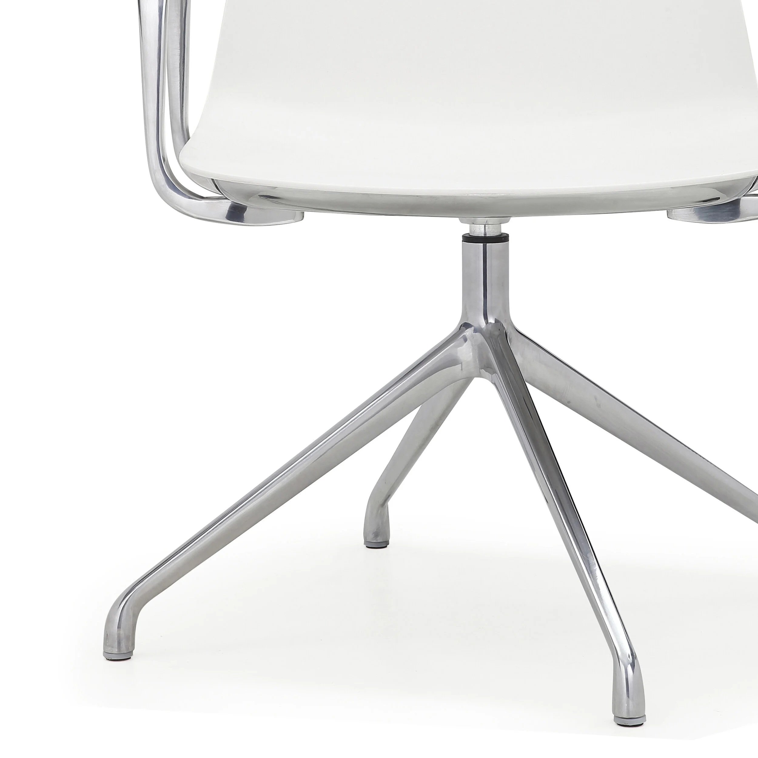 Lola 04 -(P-WHT) (4) copy.jpg