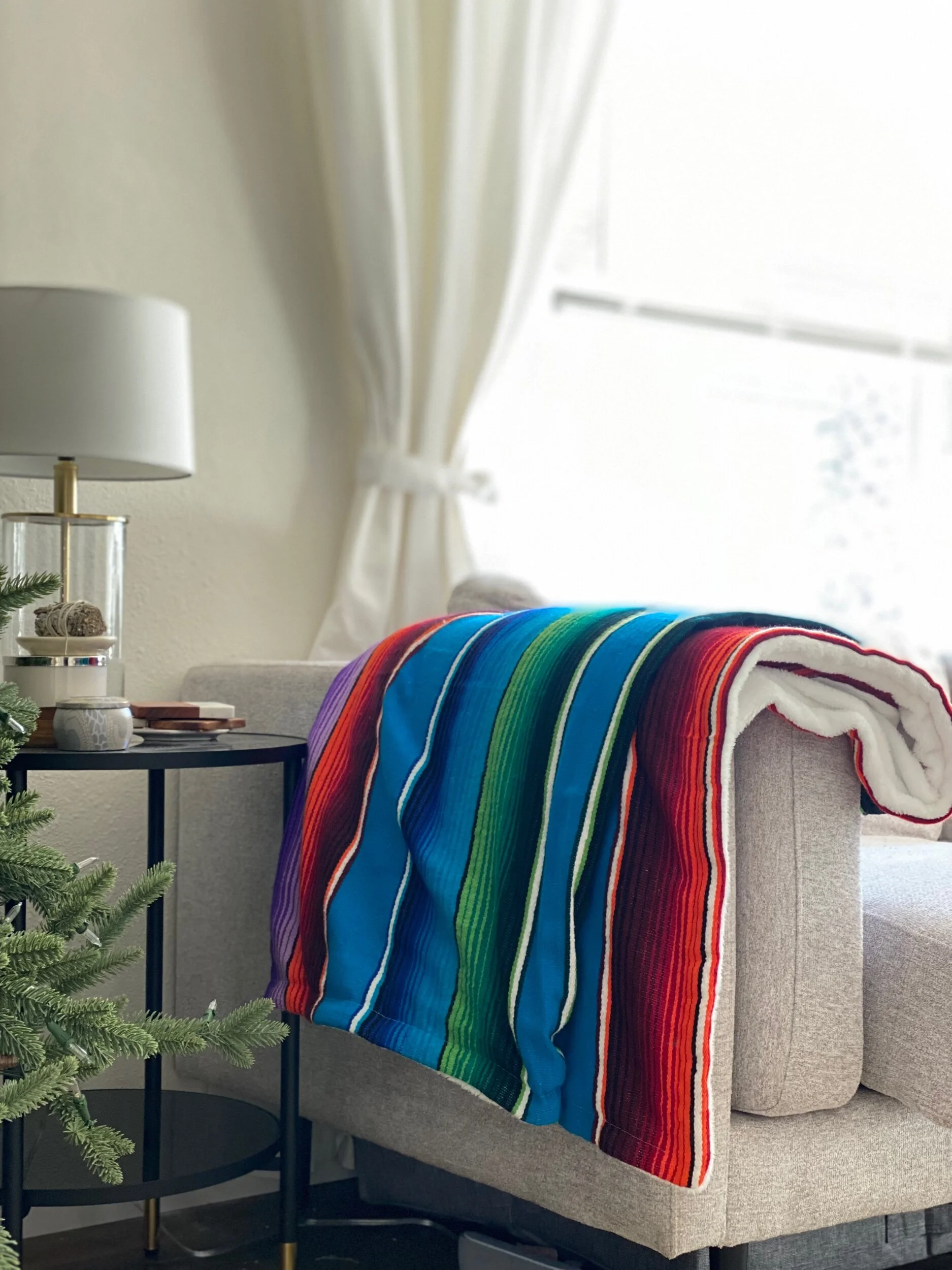 7C116F78-246F-4CB5-A612-127AD6BBFA0A