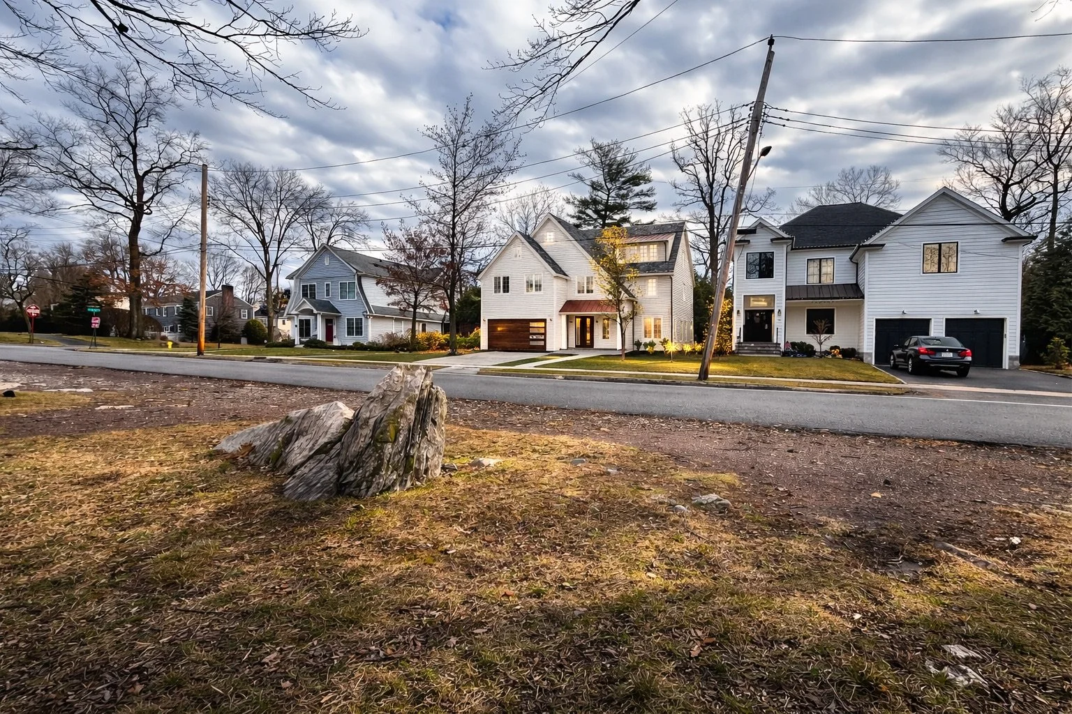 78 Oak Lane Pelham mockup 1-2.jpeg
