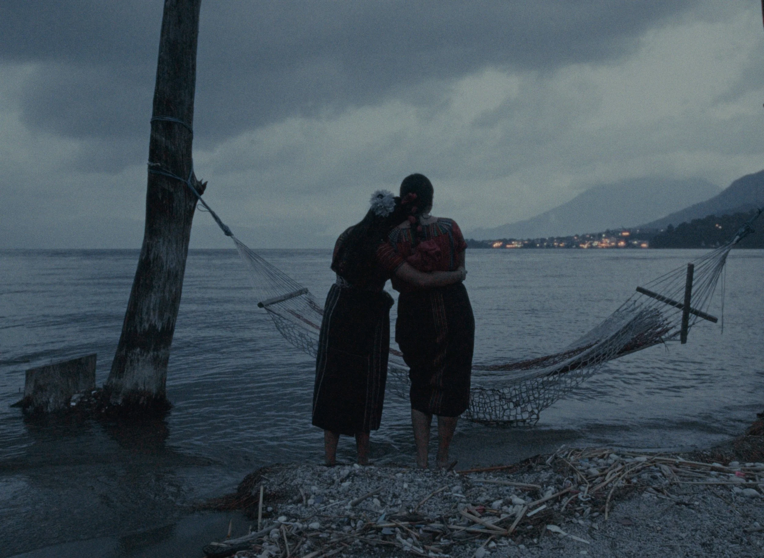 Still 2025-12-15 144104_1.45.1.jpg