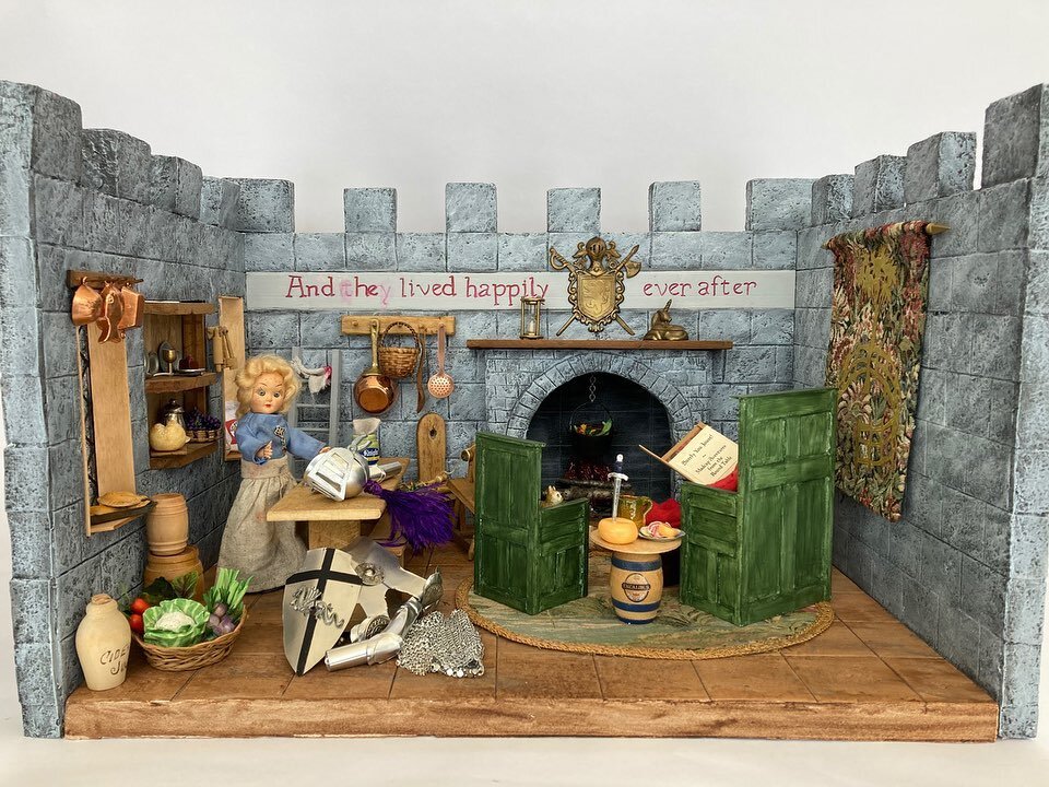 &ldquo;Righty Tighty, Lefty Loosie&rdquo; It wasn&rsquo;t long before Guinevere saw the writing on the wall and began planning her escape.  Finally finished this! It was a lot of fun&hellip;The chicken feet in the fireplace pot are a shout-out to the