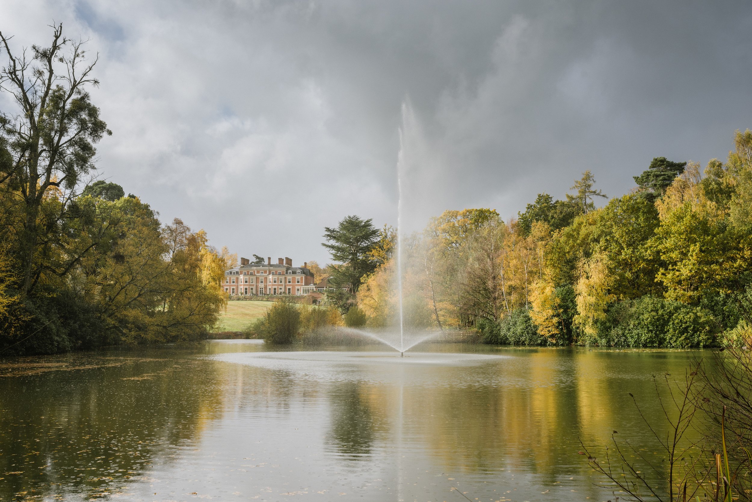 HECKFIELD PLACE, ENGLAND 