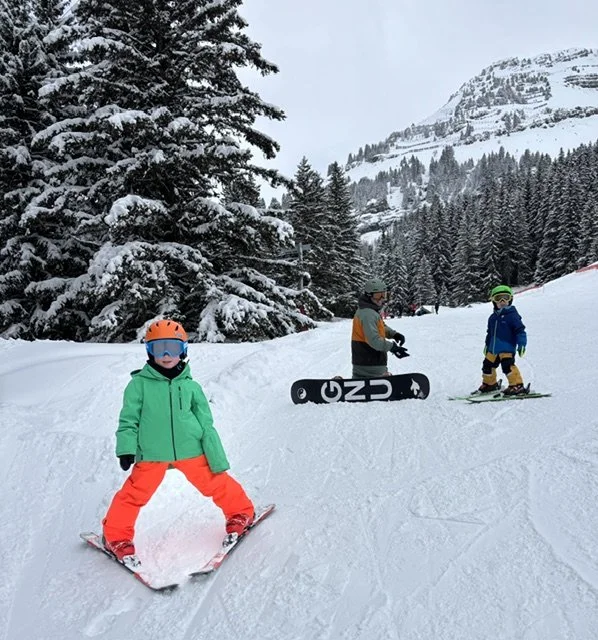 family skiing 2.jpeg