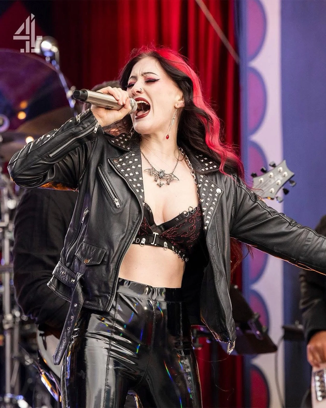 Catch our vocal tutor Dani (who runs the Rock n Roll Choir sessions at Oswald Road Primary School and Webster Primary School) on Channel 4 this evening at 9pm for the new series of &ldquo;Your Song&rdquo;. They also filmed her with some of our fabulo