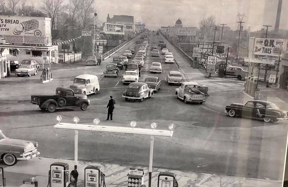 2020.03.19 THROW BACK THURSDAY&nbsp;- BROADWAY BRIDGE NLR TO LR IN THE 1950'S plus Class News