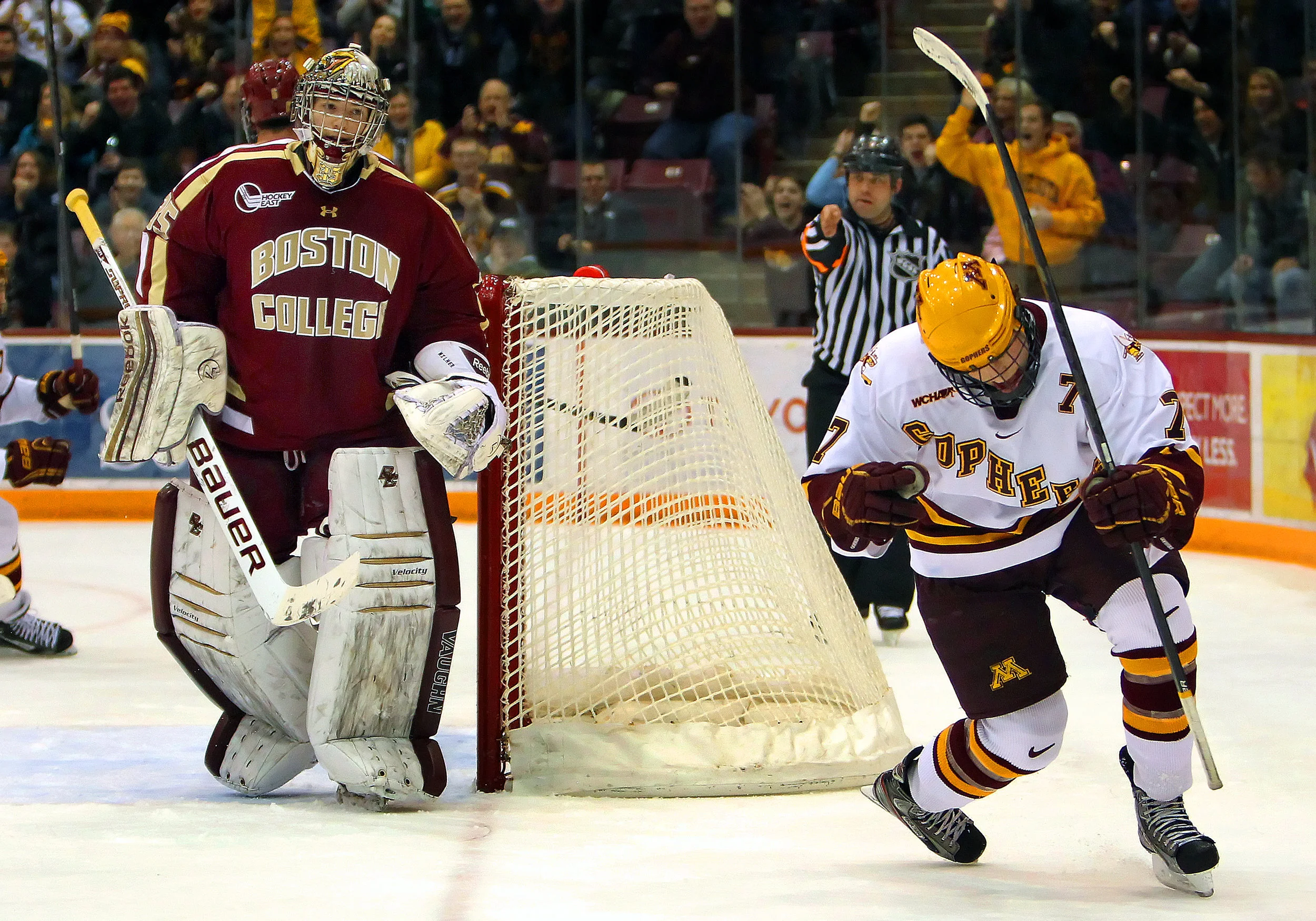 MN Gophers vs Boston College.jpg
