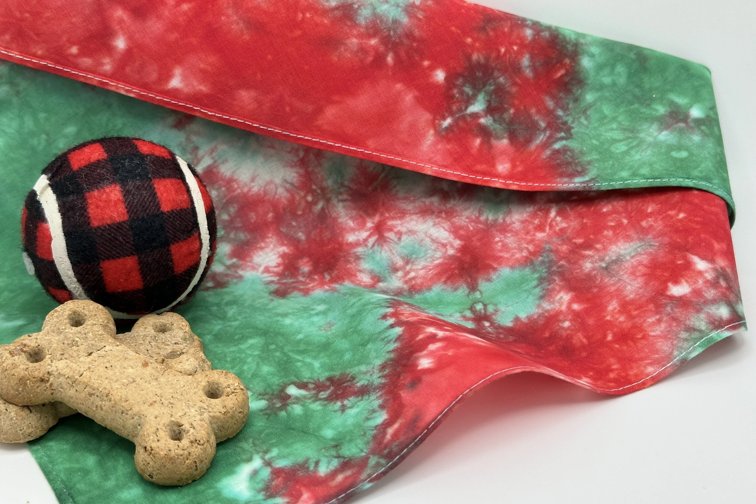 Christmas Tie Dye Bandanas