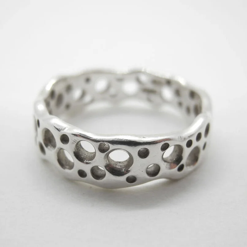 eroded-band-light-sterling-silver-6mm-a.jpg