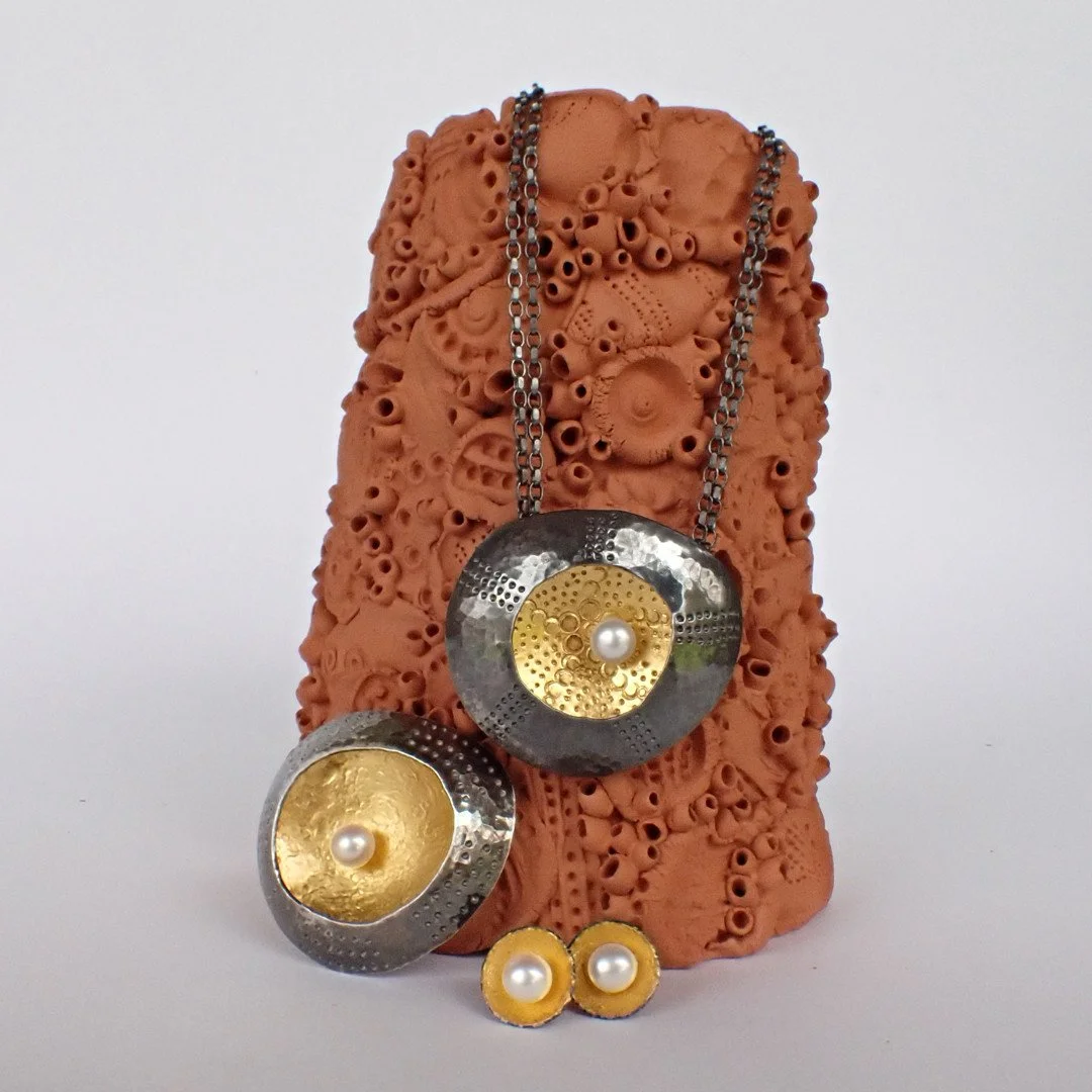 This coming weekend I am exhibiting at my favourite show of the year alongside over twenty local artisans and artists, along with delicious catering provided by The Wild Dartmoor Kitchen - Christmas shopping at its most pleasurable. ⁠
⁠
Wonderworks C