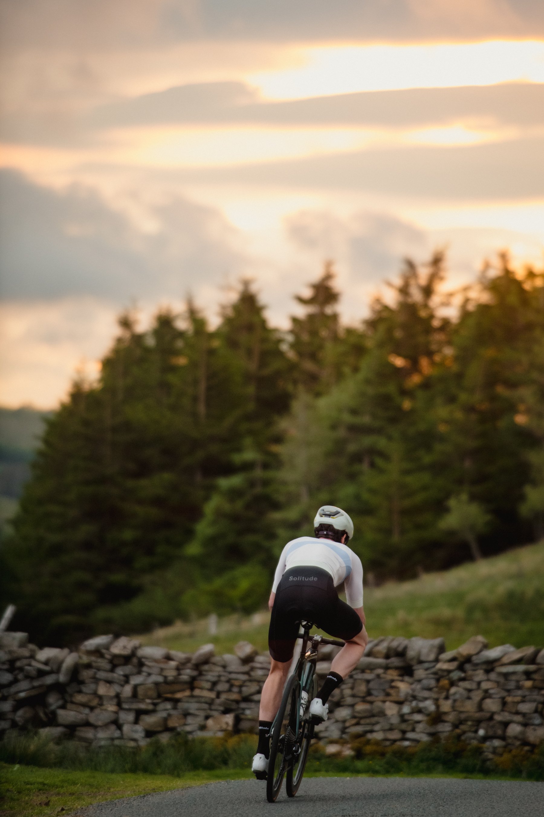 Joe-Harper-Pas-Normal-Studios-Solitude-Campaign-Yorkshire-Dales-2021_JH6645.jpg