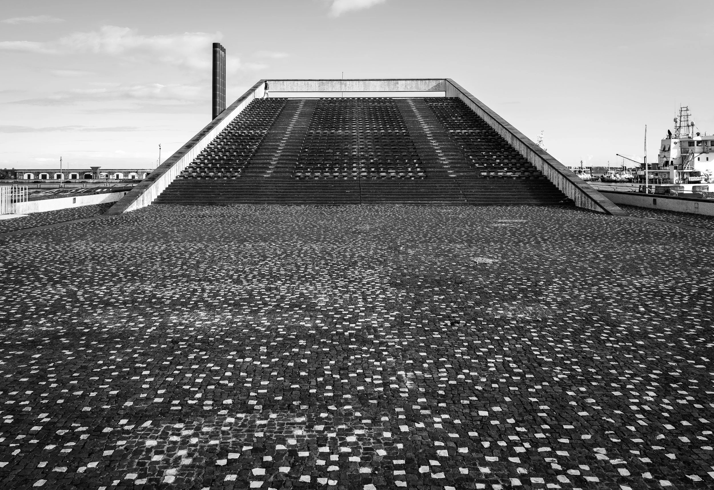 Portas do Mar Amphitheatre
