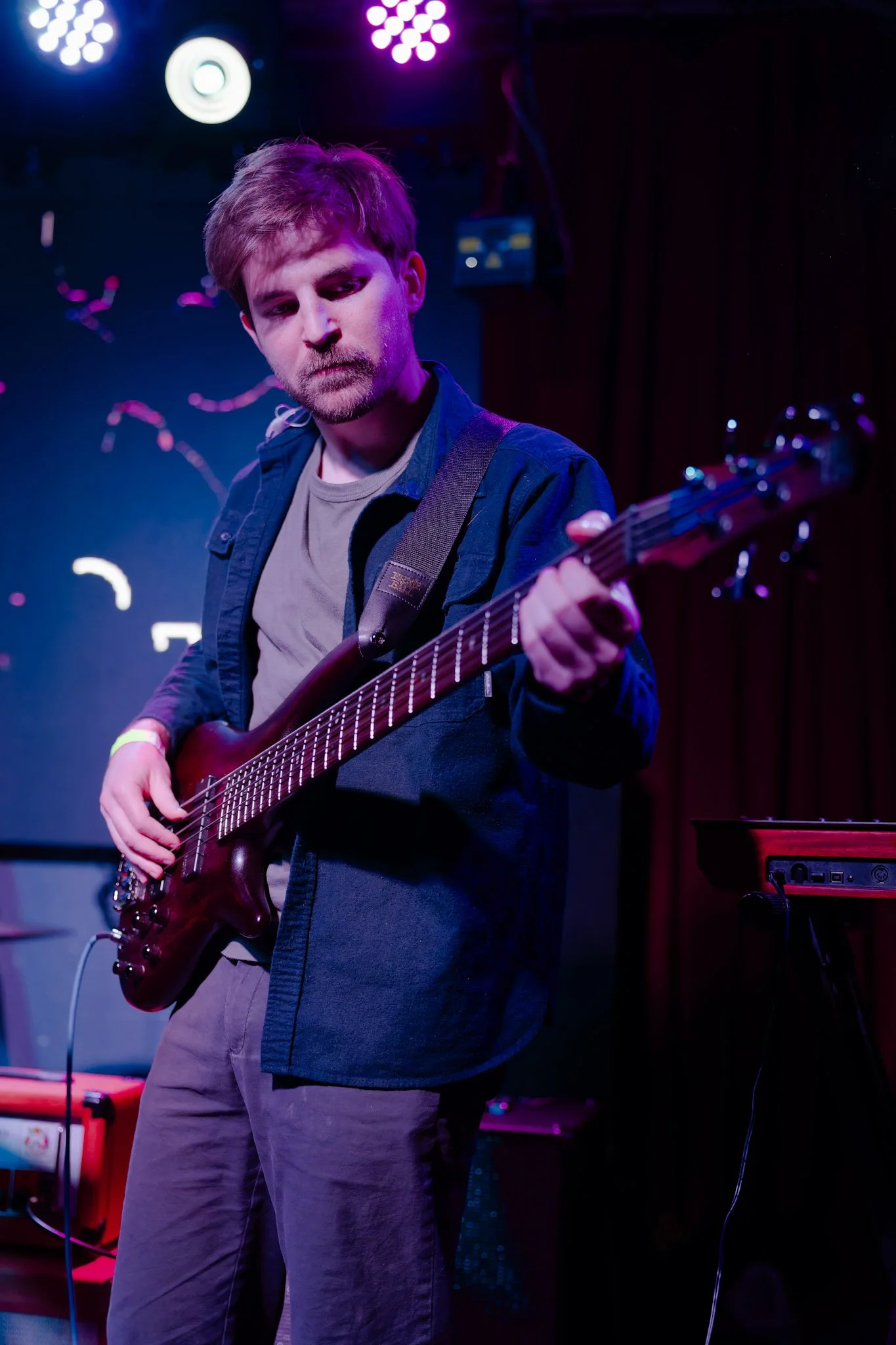 Elyse Therose live at Moe's BBQ in Englewood, CO on December 6, 2025