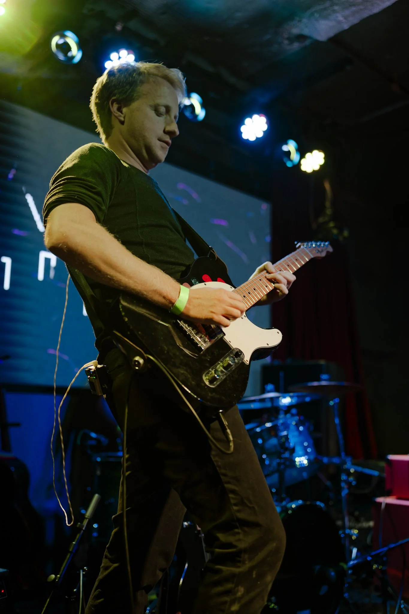 Elyse Therose live at Moe's BBQ in Englewood, CO on December 6, 2025