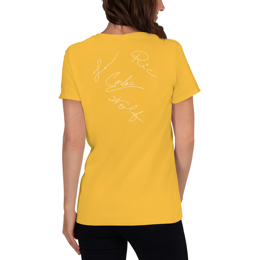 womens-loose-crew-neck-tee-daisy-60080df787be9.png