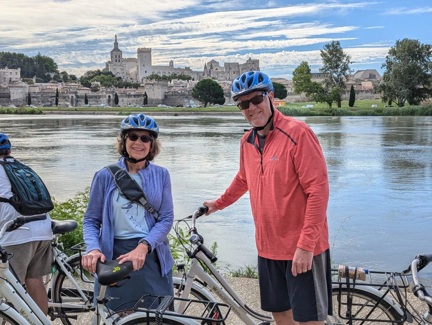 ✨ Newly released! @AmaWaterways has partnered with @SmithsonianJourneys for fellow travelers who love to learn while they explore.

Cruise Europe with the experts! With 30+ new departures, each sailing features two Smithsonian Journeys Experts onboar