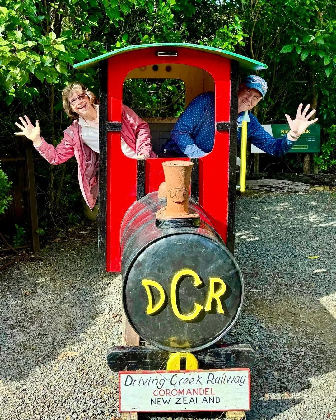 Tucked into Coromandel, New Zealnd is one of the most unique experiences we&rsquo;ve found 🌿🚂

Built by local potter Barry Brickell, @drivingcreeknz railway started as a way to transport clay and slowly grew into a one-of-a-kind journey through reg