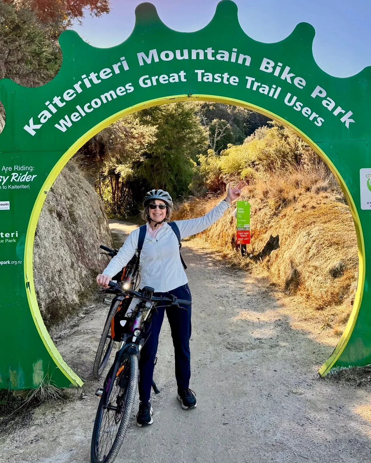 What a way to experience this part of New Zealand 🚲✨

We just wrapped up our Great Taste Trail tour filled with fall countryside, vineyards, friendly locals and so many little hidden gems along the way.

Three days, about 65 miles, plenty of flat wh