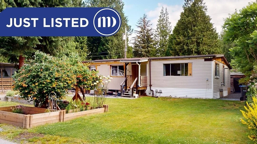 📍 144 1830 Mamquam Road
🗺️ Squamish, BC
🏘️ Timbertown Estates
🛏️ 3 Bed
🛁 1.5 Bath
📐 1140 sq ft
🔨 Make it your own
🚘 Open parking
🌲 Big yard
💰 Listed at $265,000

Welcome to 144 Timbertown! 

This large 3 bedroom, 1.5 bath manufactured home 