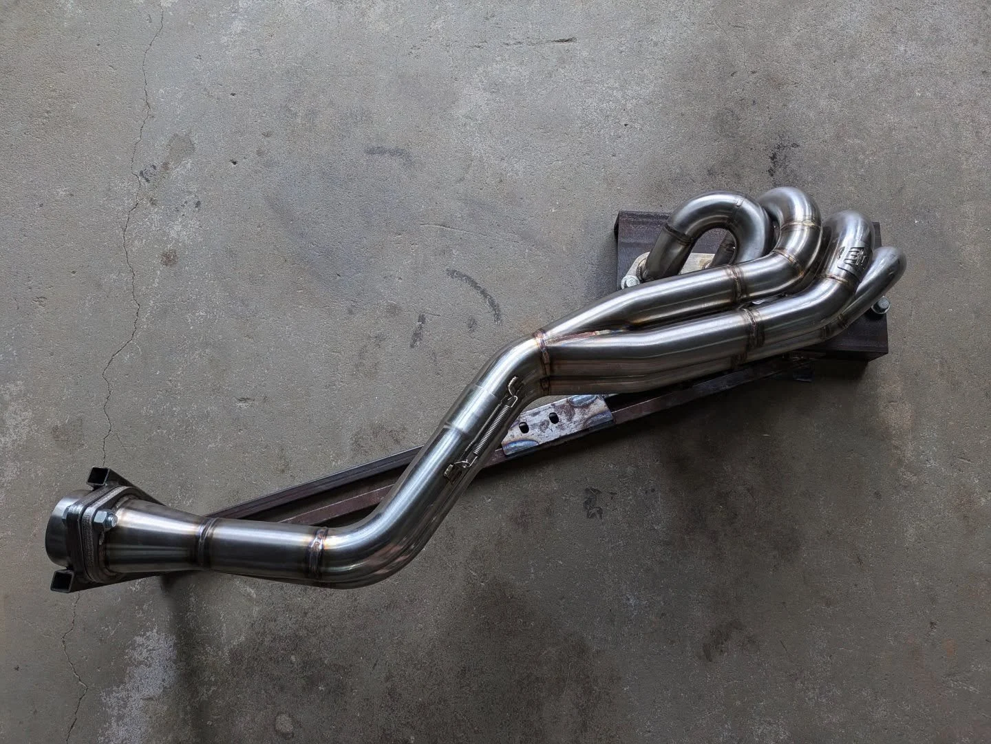 Some headers for a really cool build that you might see racing in #gridlife GLTC soon 😎

#fabrication #tigwelding #190e #kswap