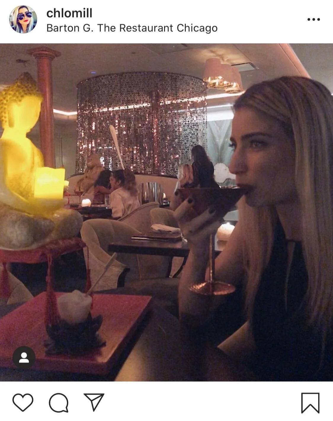  @ bartong  ensuring you have an entertaining evening, even if your date isn’t #andswiperight 