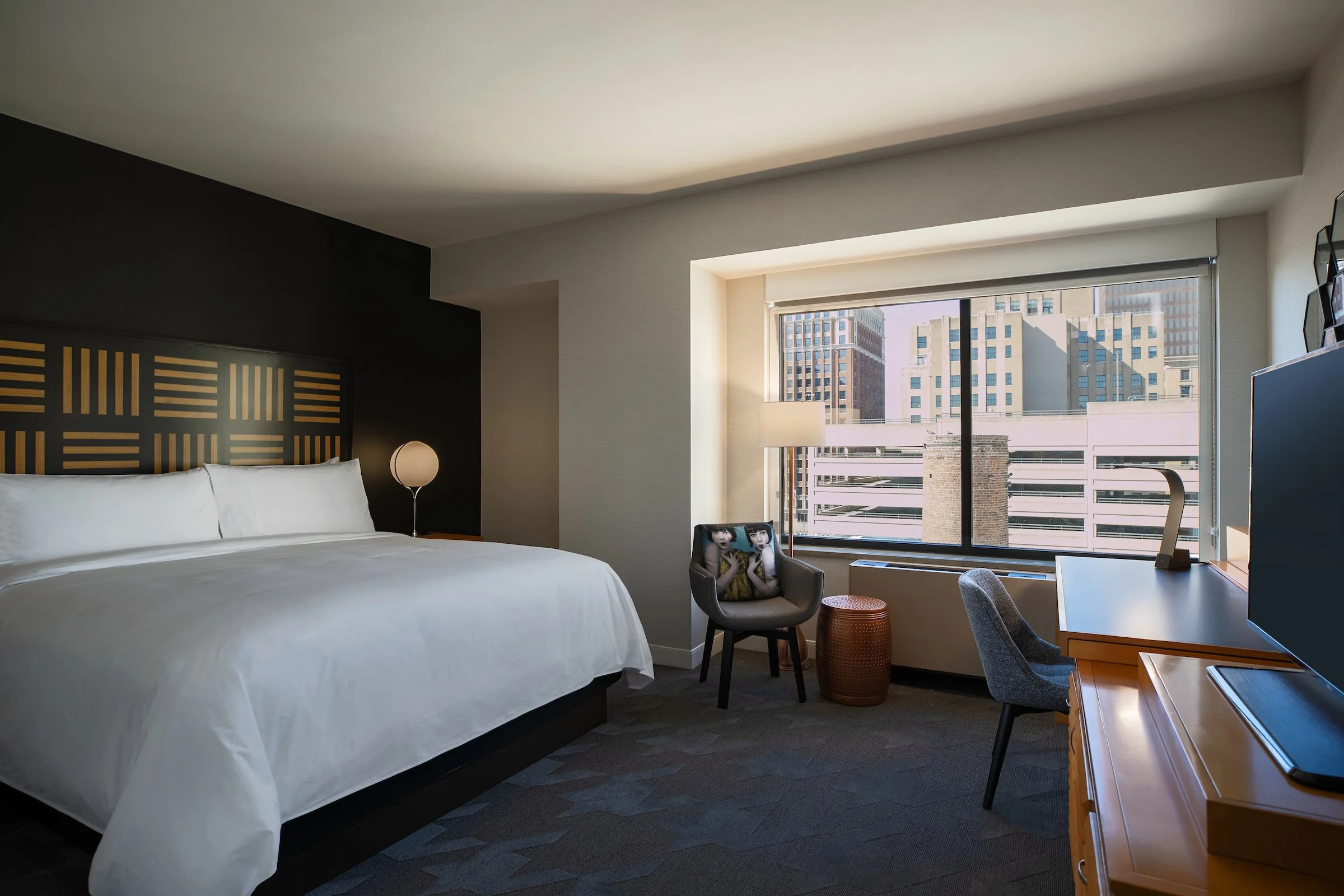 Guestroom_King_Standard_1646_0971774D-8234-457A-81227B614A928F7F_08f079b4-0bb9-4442-b125857b6eb05b96.jpg