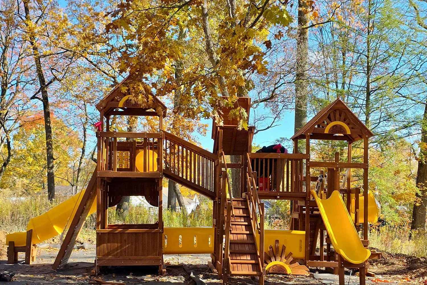 16-facility-playground.jpg