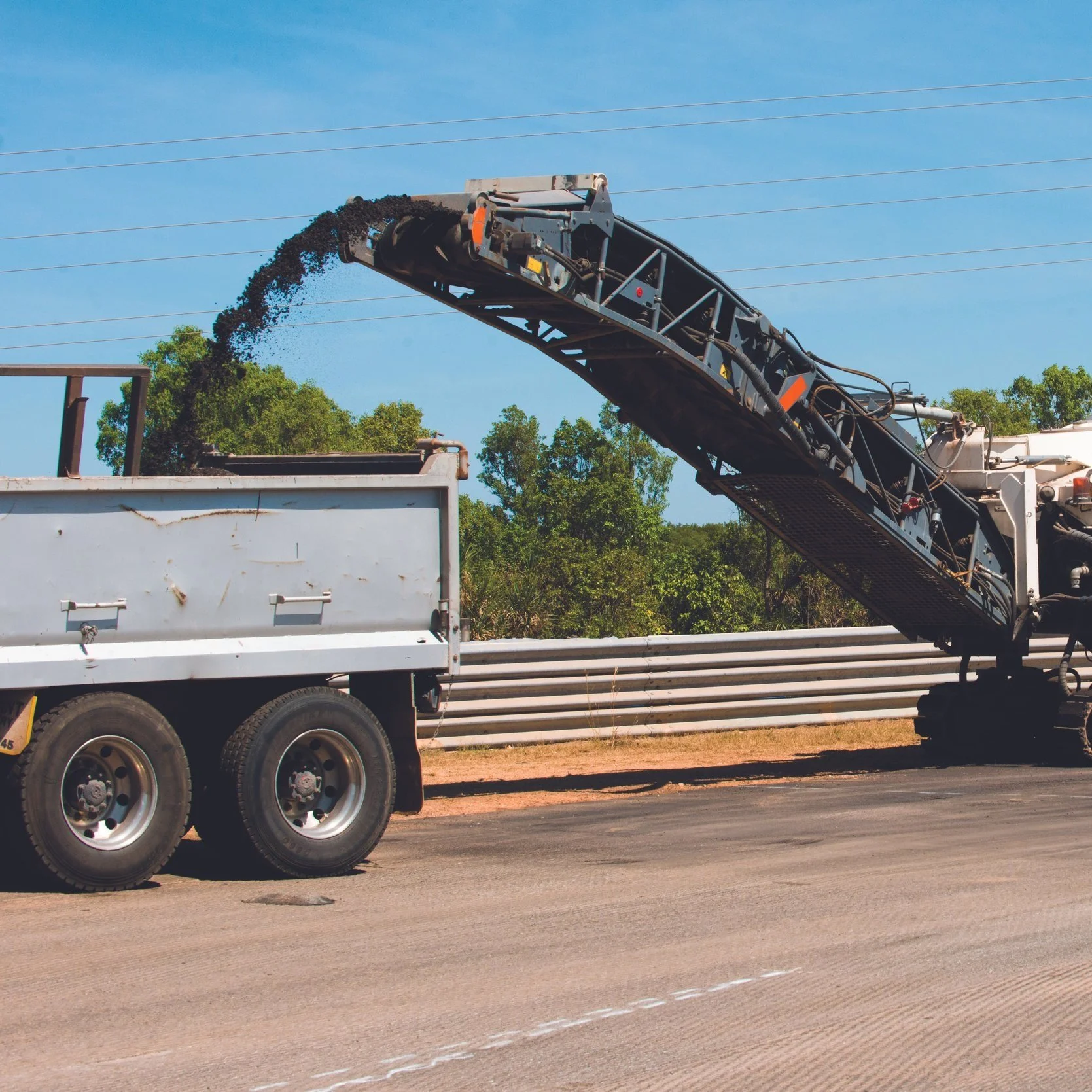 Pavement_Maintenance_Practices_photo-1575_Misheye100814.156.jpg