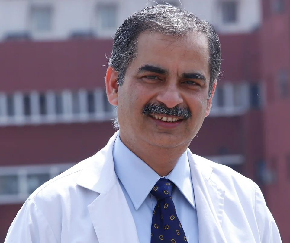dr malhotra high resolution picture2.jpg