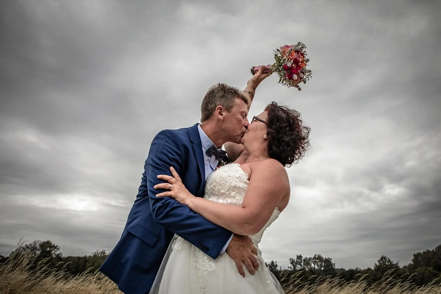 Juste une &eacute;treinte&hellip; un instant de bonheur dans un &eacute;lan !
Le reflet de Val&eacute;rie et Beno&icirc;t en un seul clich&eacute; : la joie, l&rsquo;amour, la fougue, l&rsquo;&eacute;nergie&hellip;

#photographebrabantwallon #laviete