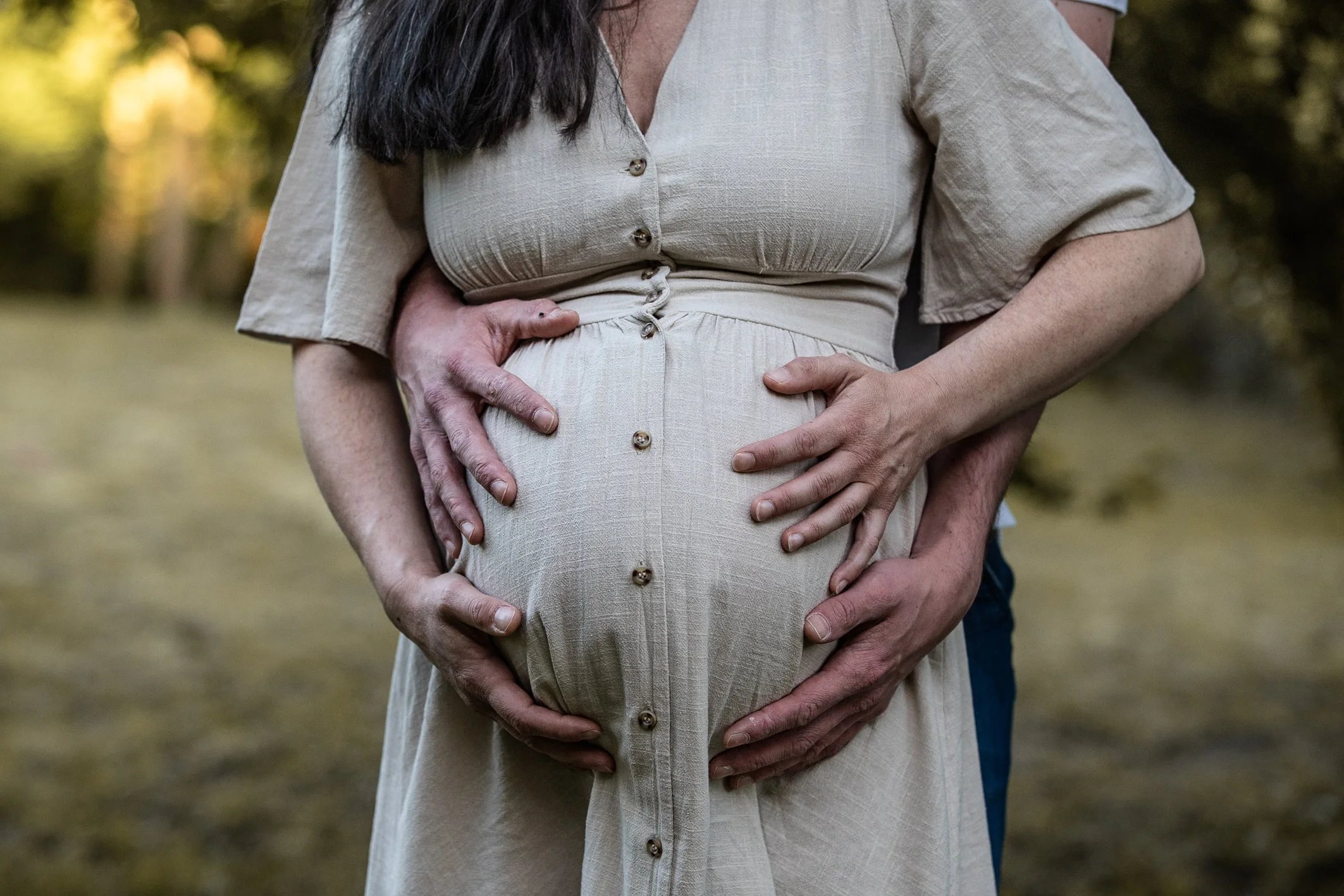 photographie-grossesse-portrait-femme-enceinte-lumiere-naturelle-stephanie-asta-3.jpg