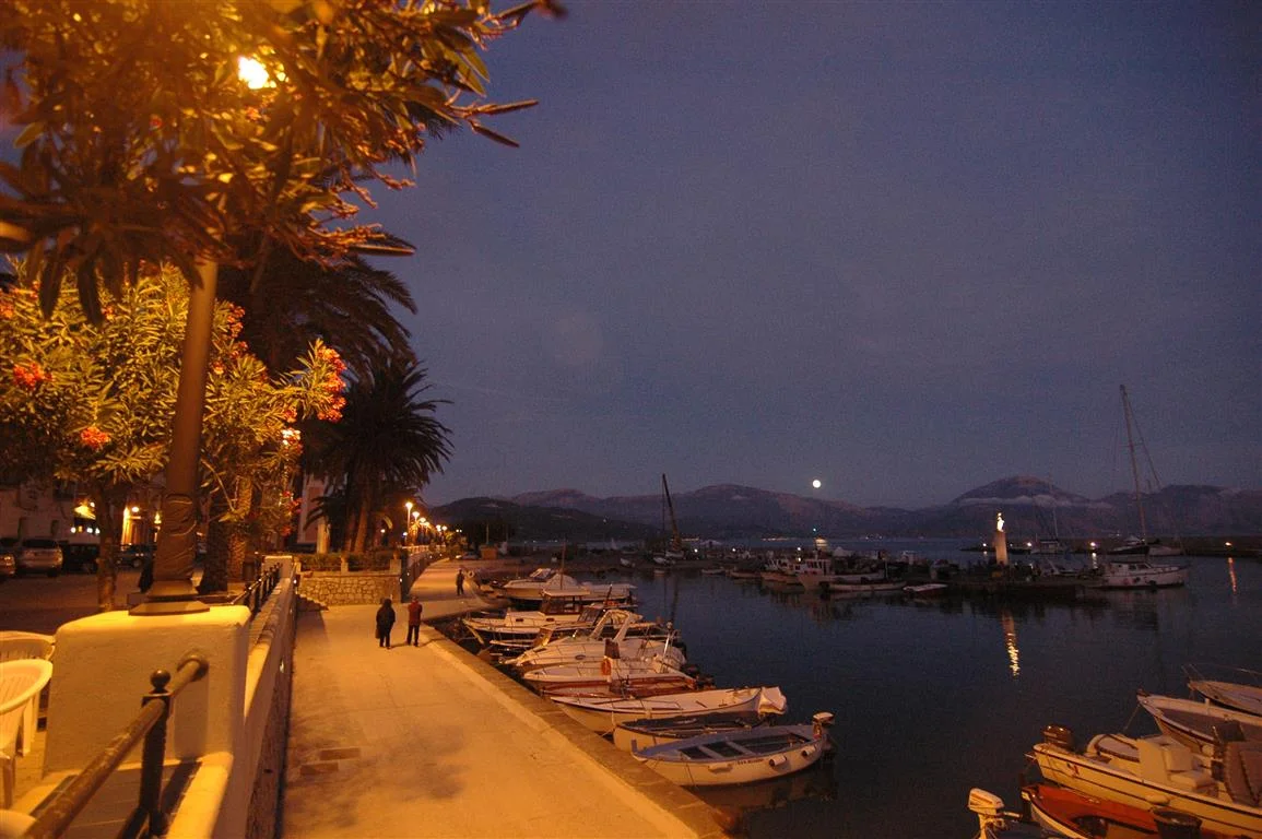 Scario by night.JPG
