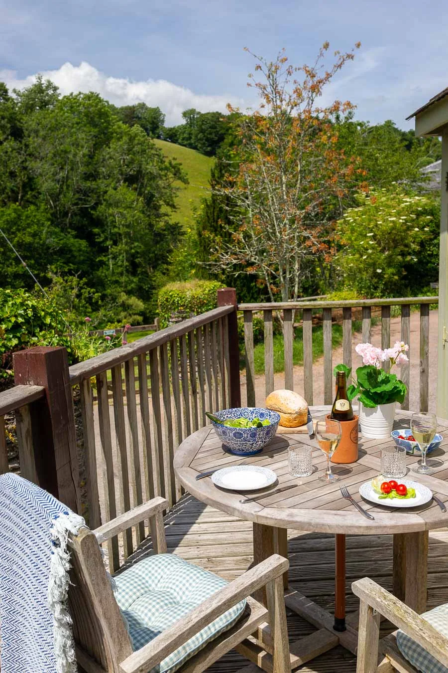 The Dairy Luxury Holiday Cottage for Two Devon Flear Farm — Family