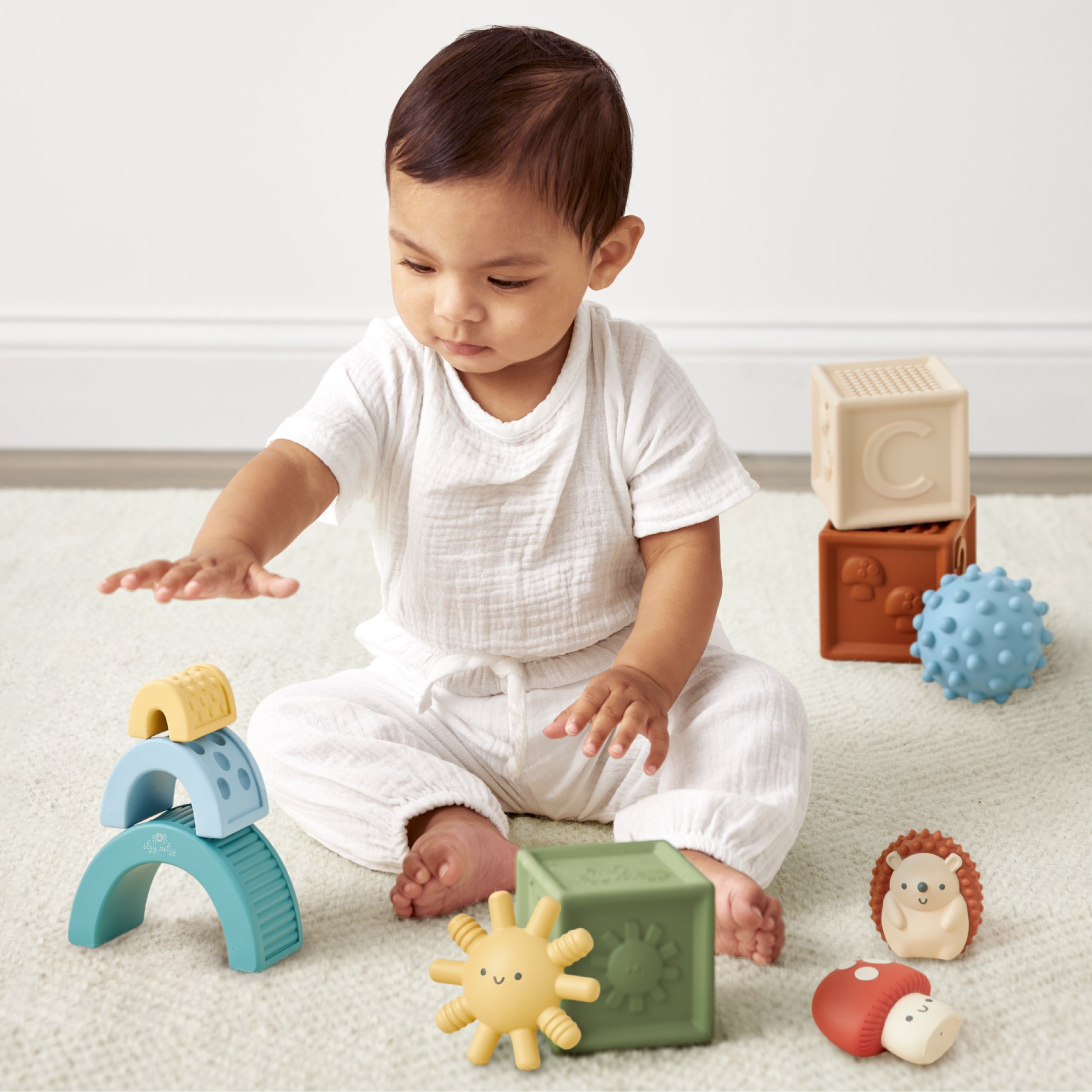 BL8532_Itzy_Ritzy_Toy_Itzy_Blocks-02.jpg