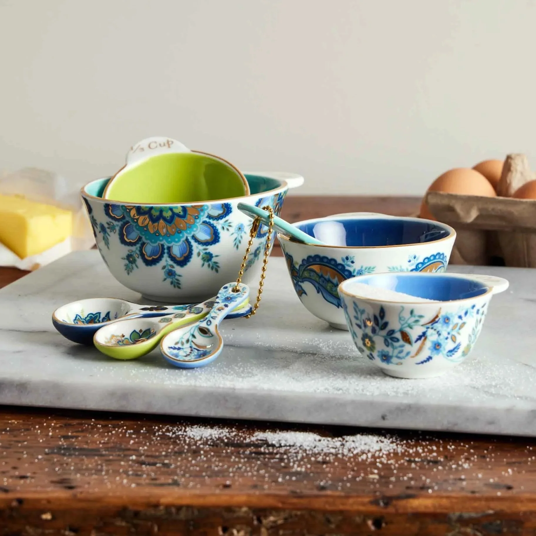 bundles-elegant-measuring-set-ceramics-Mary-DiSomma-on-wood-table-SQ.jpg