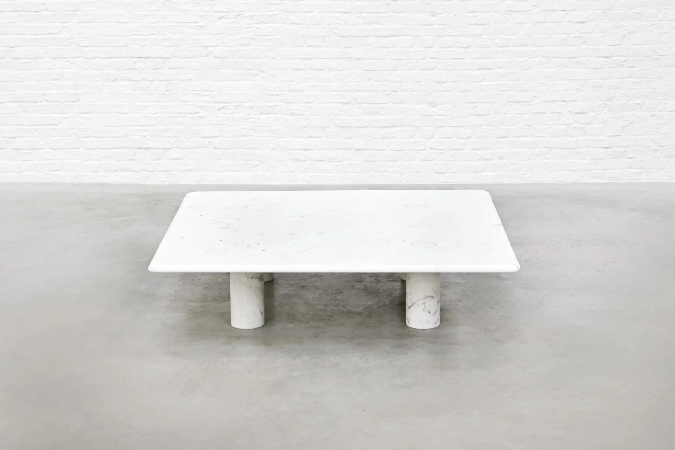 Angelo Mangiarotti Carrara Marble Coffee Table, Italy 1970's