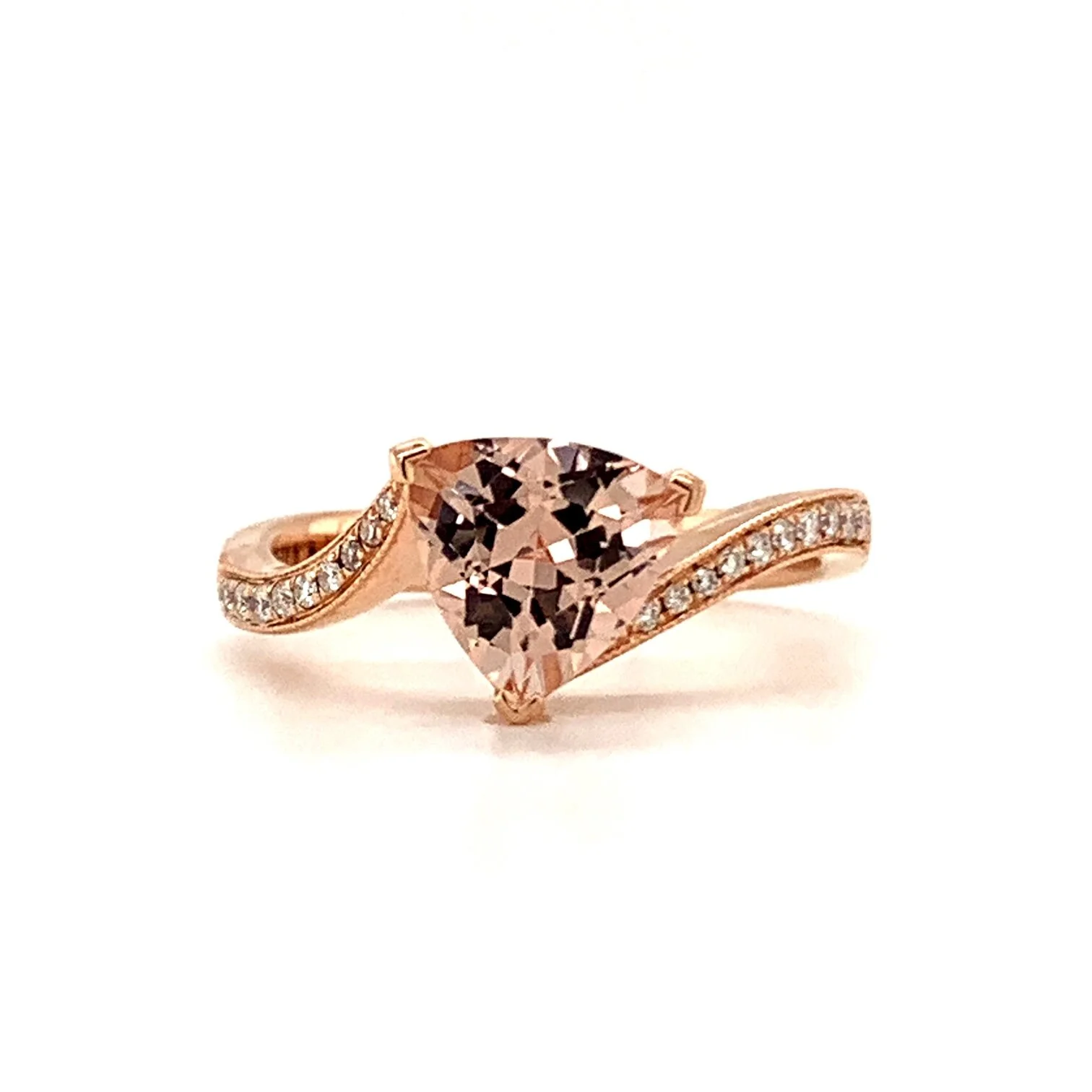Morganite and Diamond ring 