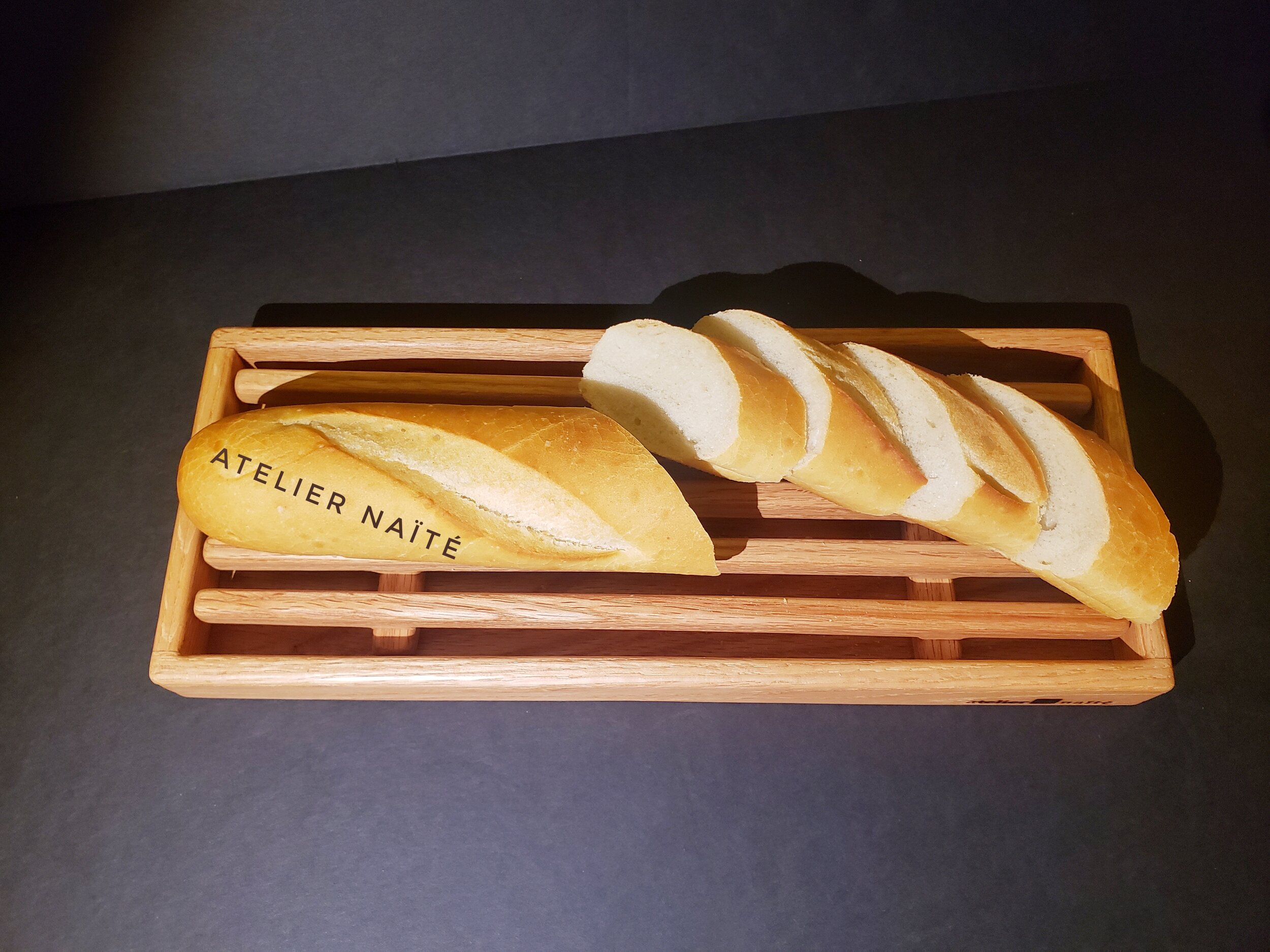 Woodworking: Bread Cutting Board 